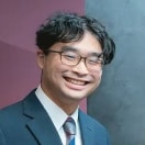 先輩の顔写真