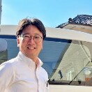 先輩の顔写真