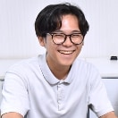 先輩の顔写真