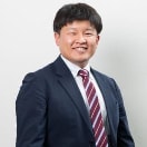 先輩の顔写真