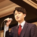 先輩の顔写真