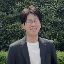 先輩の顔写真