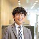 先輩の顔写真